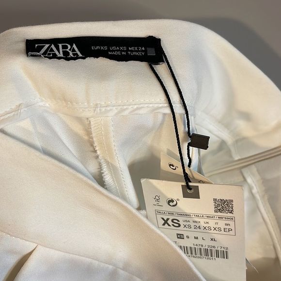 ZARA White High Waisted Gold Button Pant || SZ XS - Picture 15 of 17